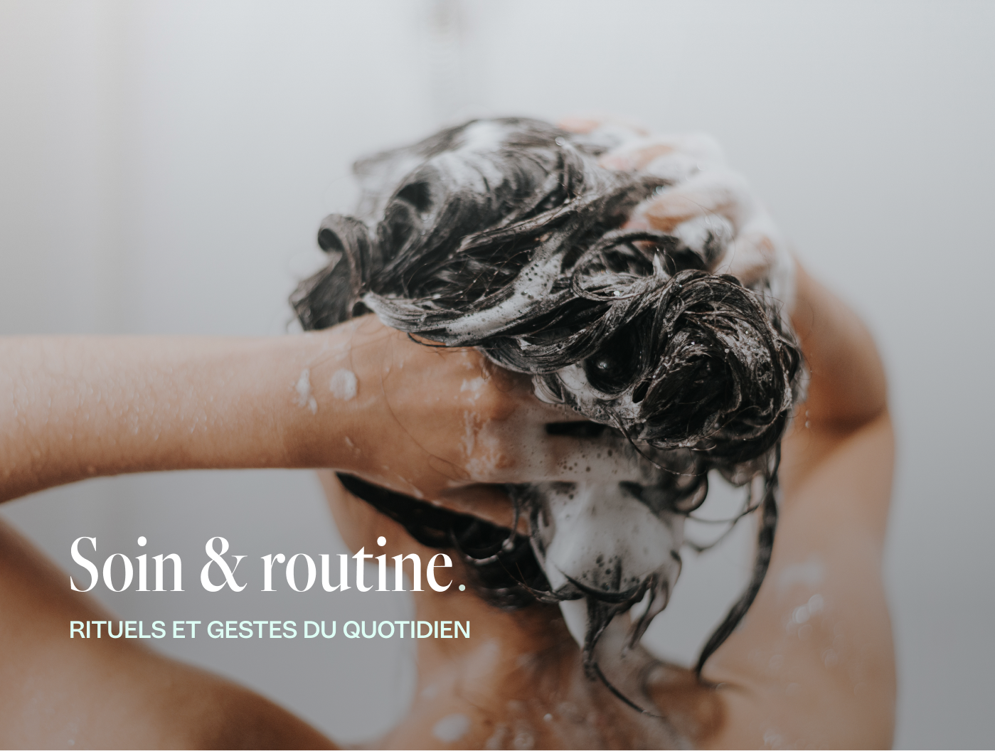 Cheveux crépus soin : routine hydratation et pousse